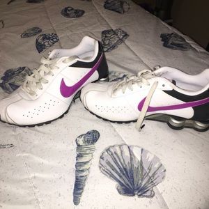 Nike shocks